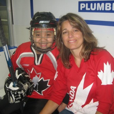Karen Youth experience hockey through PuCKS